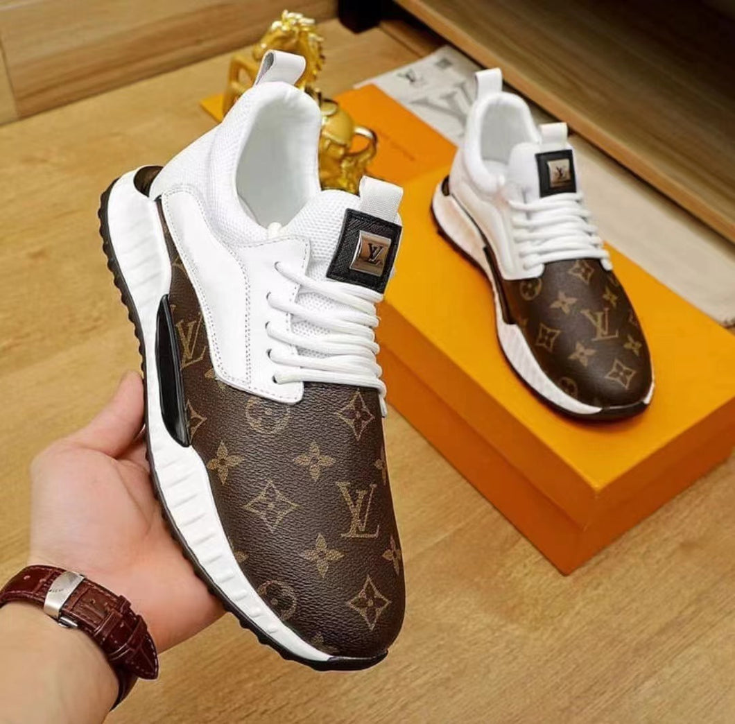 MSE050 LB Sneakers for Men / Size6-11