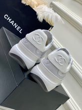 Load image into Gallery viewer, SE964 CC Sneakers / Size5-10
