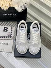Load image into Gallery viewer, SE964 CC Sneakers / Size5-10
