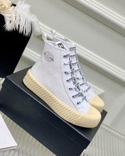 Load image into Gallery viewer, SE957 CC Sneakers / Size5-9

