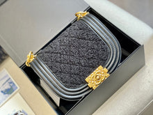 Load image into Gallery viewer, CC634 Small BOY CC Messenger Bag / 4.9 × 7 × 2.3 in
