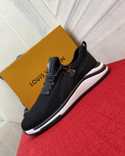 Load image into Gallery viewer, MSE059 LB Sneakers
